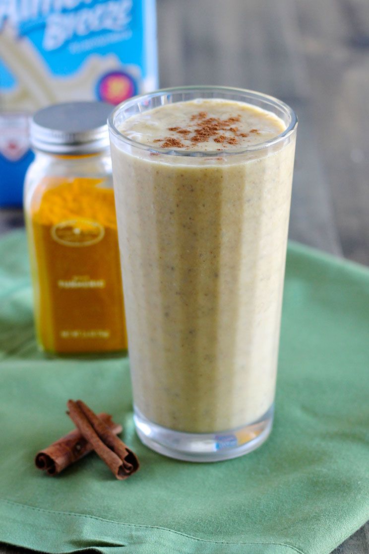 Chia seed and turmeric smoothie