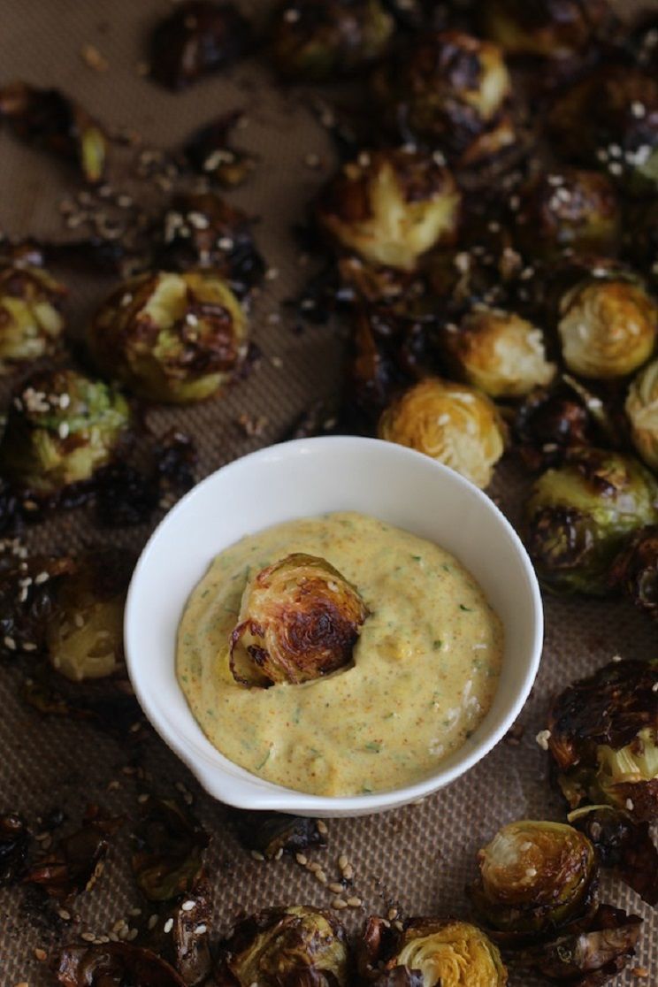 sesame-sprouts-curry-dipping-sauce
