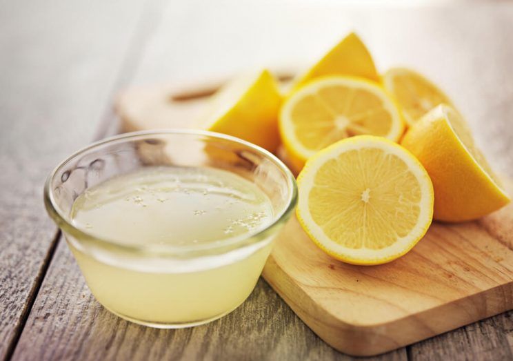 acidic lemon juice