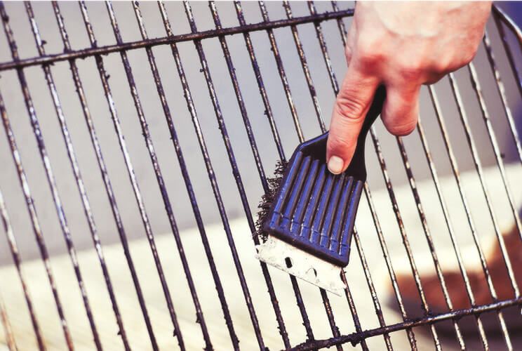 cleaning the grill
