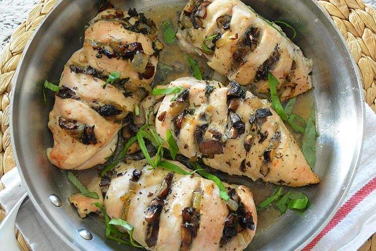 schema-photo-Mushroom-Onion-Hasselback-Chicken-Recipe.jpg