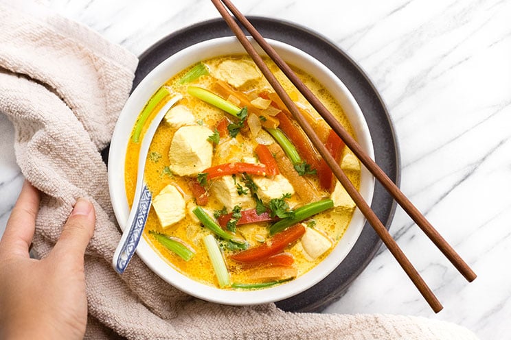 Cozy up with this Thai-inspired soup that’s filled with anti-inflammatory and immune-boosting benefits. Spicy, savory, and slurp-worthy!