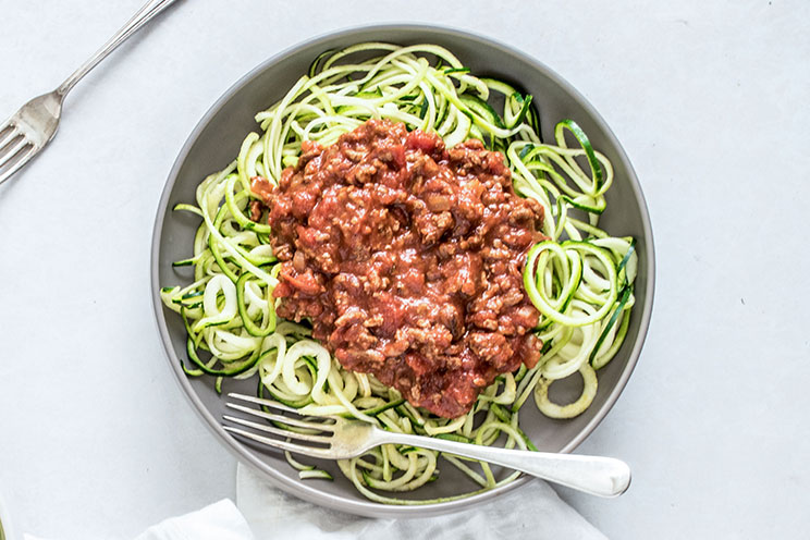 IN-ARTICLE-Paleo-Zucchini-Noodles-with-Meat-Sauce.jpg