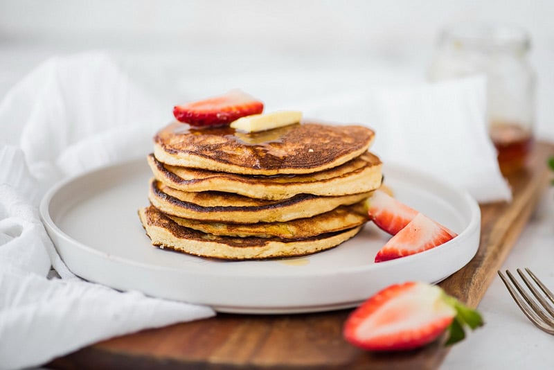 IN-ARTICLE-Coconut-Flour-Pancakes-Recipe.jpg